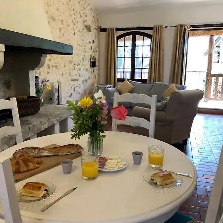 Malepère Hébergement de vacances