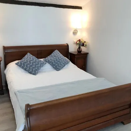 Hébergement de vacances Malepère La Bastide-de-Bousignac