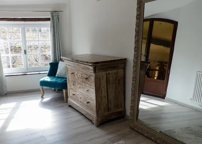 Malepère Hébergement de vacances La Bastide-de-Bousignac